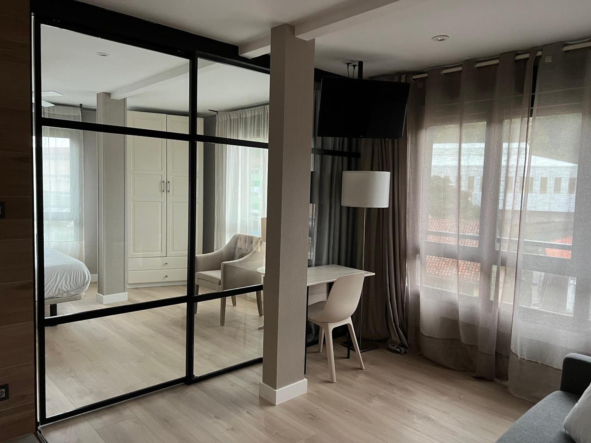 Apartamentos Las Vegas Рибадеселья Экстерьер фото
